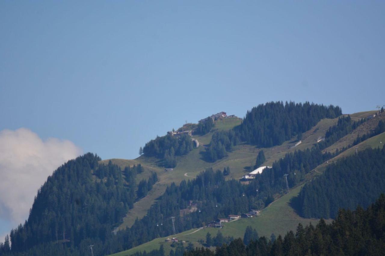 Chalet Christine Brixen im Thale Bagian luar foto