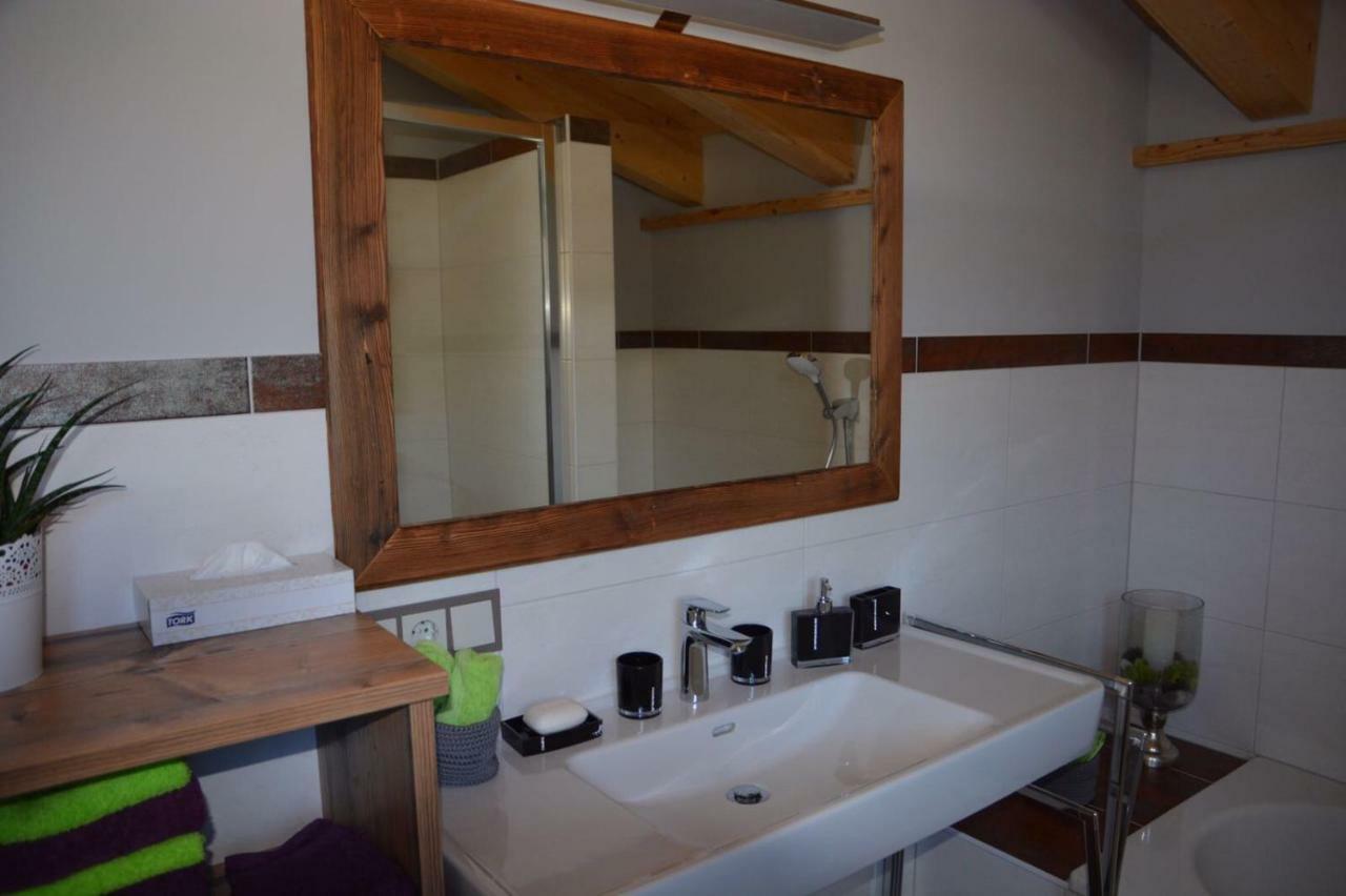 Chalet Christine Brixen im Thale Bagian luar foto